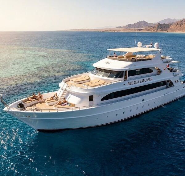 Luxury dive boat in Hurghada